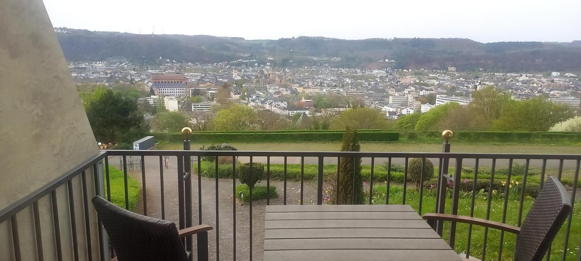 Ferienwohnungen Petrisberg Trier Ruang foto